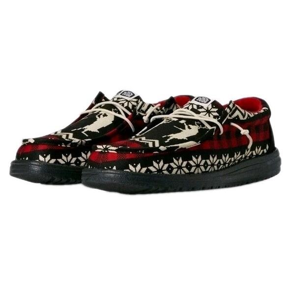 Hey Dude Wally Holiday Cheers Men's Size 9 Black Red Shoes Christmas Dudes